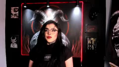 Snapshot of laurenrousexx chatting on 06-29-26, 10:43 LAUREN INDEPENDENT MODEL HELP ME REACH 100 LIKES PLS online show from 06-29-26, 10:43