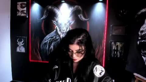 Snapshot of laurenrousexx chatting on 07-23-26, 01:58 LAUREN INDEPENDENT MODEL HELP ME REACH 100 LIKES PLS online show from 07-23-26, 01:58