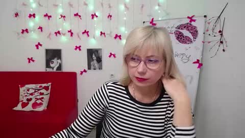 Lauren online show from 03-07-26, 06:38