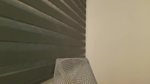 Lauri online show from 03-12-25, 02:09