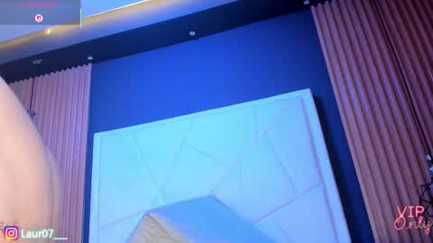 Lau Roberts online show from 01-10-26, 03:41