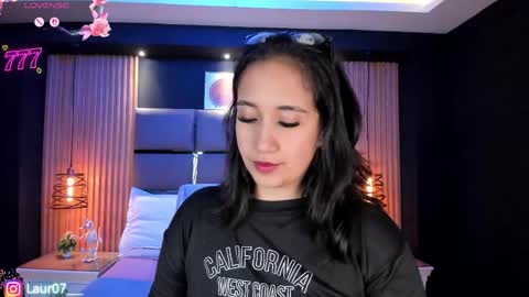 Lau Roberts online show from 05-29-26, 03:48