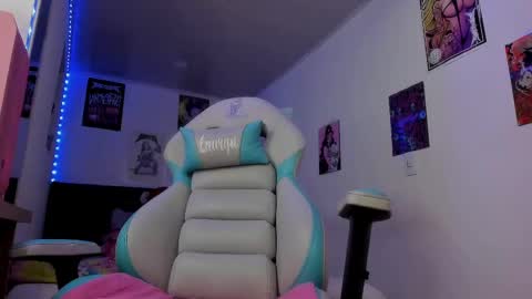 Lau online show from 03-11-25, 05:27