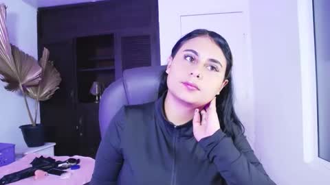 Snapshot of laurynjeffers chatting on 03-13-26, 12:39 LaurynJeffers online show from 03-13-26, 12:39