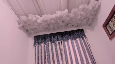 Lauu G online show from 11-08-25, 10:48