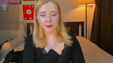 Snapshot of lavender_tender chatting on 05-08-26, 05:57 Lav online show from 05-08-26, 05:57
