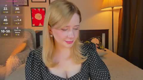 Snapshot of lavender_tender chatting on 05-16-26, 06:32 Lav online show from 05-16-26, 06:32