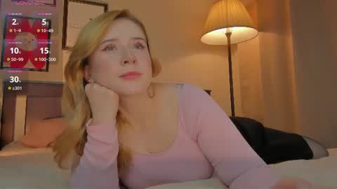 Snapshot of lavender_tender chatting on 06-29-26, 08:53 Lav online show from 06-29-26, 08:53