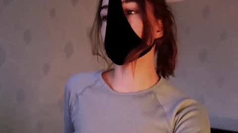 Snapshot of lavinda_lin chatting on 09-26-25, 11:14 Lavinda online show from 09-26-25, 11:14