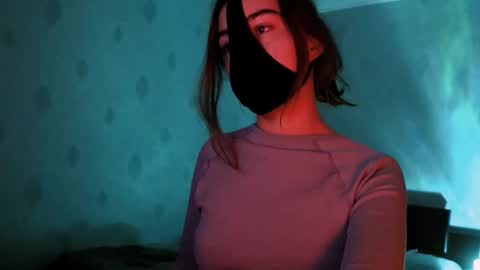 Snapshot of lavinda_lin chatting on 10-11-25, 05:28 Lavinda online show from 10-11-25, 05:28