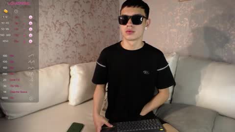 Snapshot of lawford_mike chatting on 12-30-24, 04:29 Mike online show from 12-30-24, 04:29