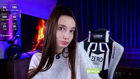 Snapshot of laxyflaxy chatting on 10-01-25, 02:06 Anna online show from 10-01-25, 02:06