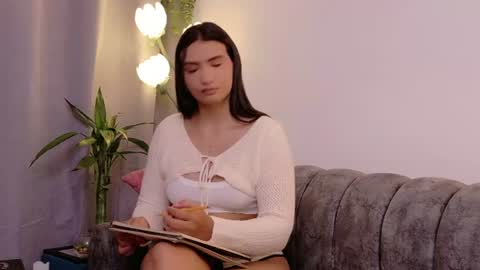 laya online show from 07-20-26, 10:39