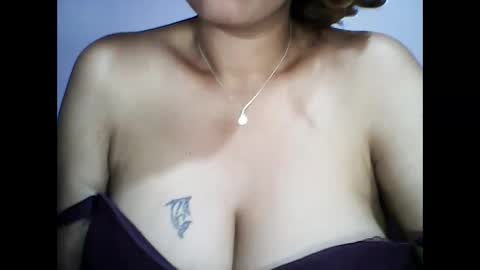 layanah12 online show from 01-09-25, 03:23