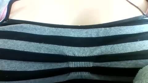 Snapshot of layannalea chatting on 05-10-26, 08:14 layannalea online show from 05-10-26, 08:14