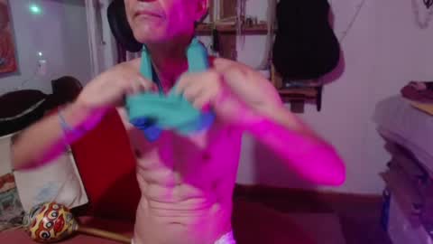 Laye19 online show from 12-02-24, 03:58