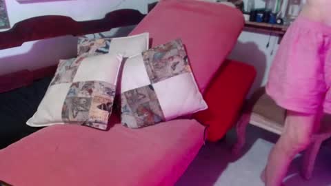 Laye19 online show from 12-03-24, 02:47