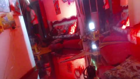 Laye19 online show from 02-02-25, 01:12