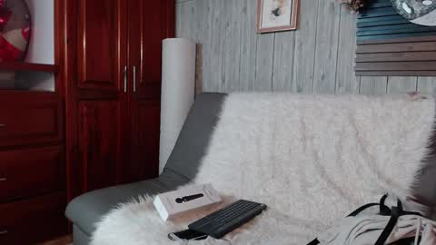 Layla online show from 01-18-26, 10:13