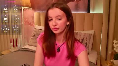 Snapshot of layla_bloom chatting on 06-15-26, 05:37 Your sweet girl-next-door online show from 06-15-26, 05:37
