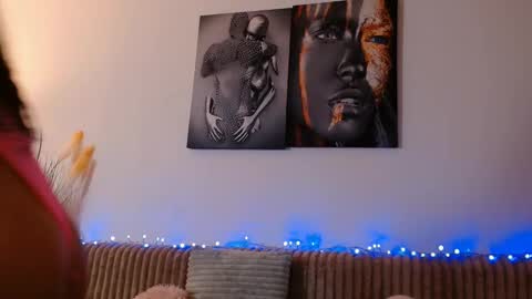 laylacruz online show from 11-05-25, 06:46