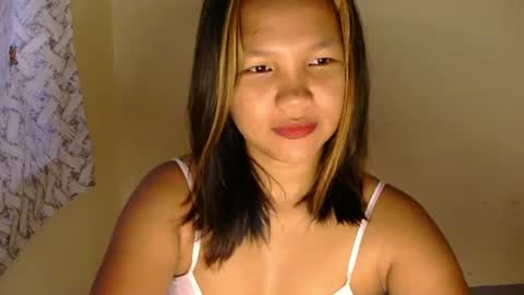 Nimfa online show from 06-19-26, 11:19