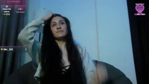 Snapshot of laylolasquirt chatting on 09-16-25, 04:57 laylolasquirt online show from 09-16-25, 04:57