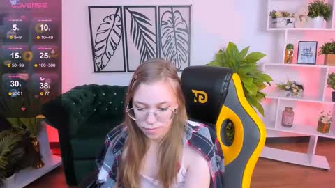 layriantavee online show from 02-23-25, 10:06