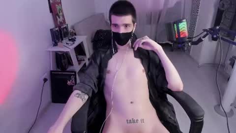 Snapshot of lazy_haze chatting on 06-22-26, 07:27 Haze aka Slava online show from 06-22-26, 07:27