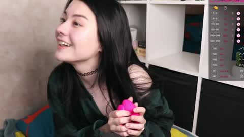 Snapshot of lazynut chatting on 01-16-25, 04:49 Lisa online show from 01-16-25, 04:49