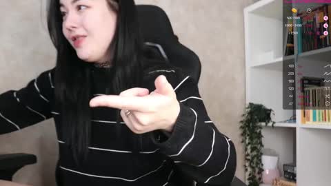 Snapshot of lazynut chatting on 03-04-25, 05:11 Lisa online show from 03-04-25, 05:11