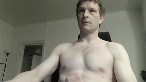Snapshot of lboogie42 chatting on 03-31-26, 06:52 lboogie42 online show from 03-31-26, 06:52