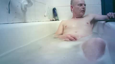 Snapshot of lbsc462 chatting on 02-15-26, 07:10 lbsc462 online show from 02-15-26, 07:10