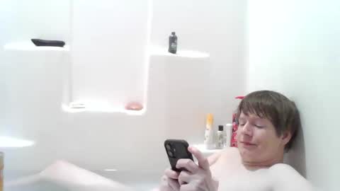 lcd86 online show from 11-18-25, 03:56