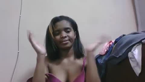 lea96546 online show from 12-23-25, 06:33