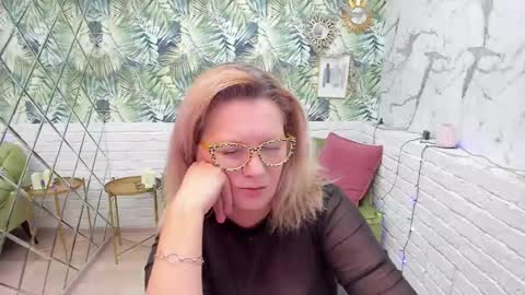 Lea online show from 01-04-25, 11:43