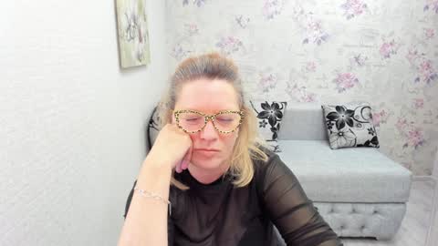 Lea online show from 01-18-25, 11:43