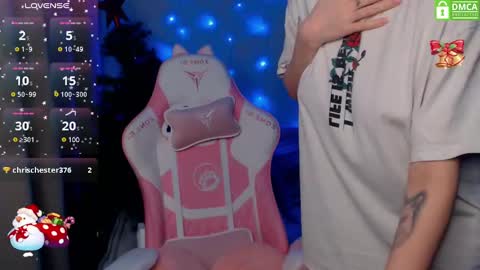 Snapshot of leah__gotty chatting on 12-24-24, 02:54 Leah Gotty online show from 12-24-24, 02:54