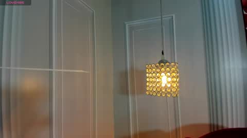 LEAH online show from 04-12-26, 03:00