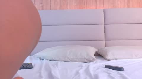 leahhtaylor online show from 02-24-26, 08:29