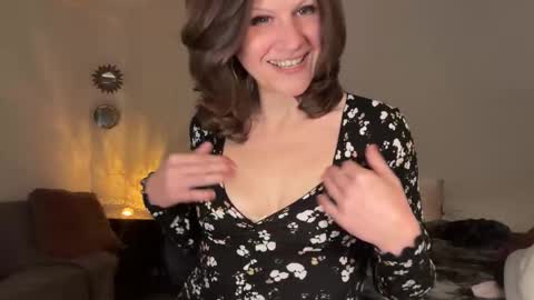 Leah Sparkles online show from 04-07-26, 02:45