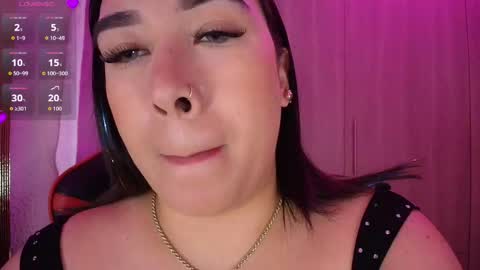 leah online show from 11-10-25, 08:13