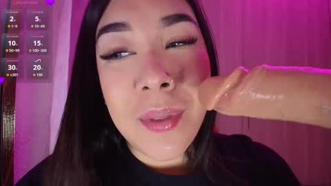 leah online show from 11-15-25, 10:45