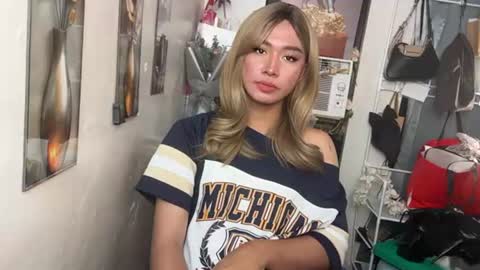 Miss Candy online show from 07-17-26, 06:57