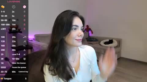 Leana online show from 10-09-25, 04:38