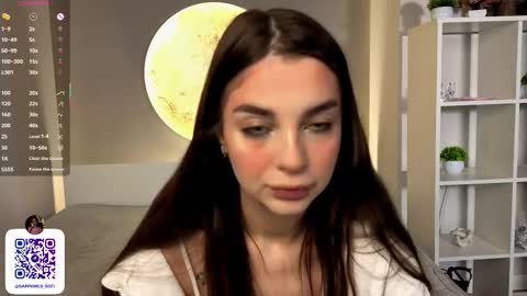 Sophie online show from 01-11-26, 06:07