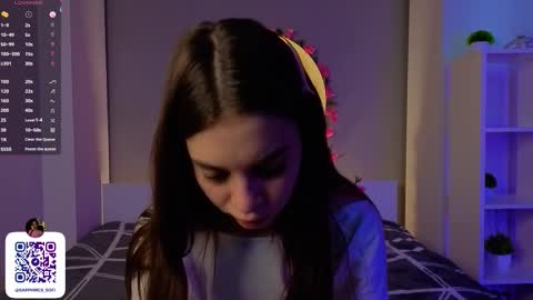 Sophie online show from 02-08-26, 06:06