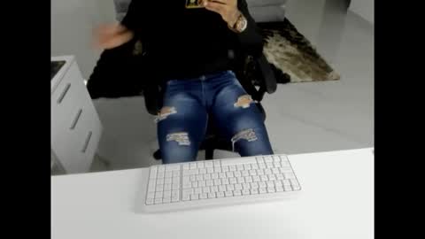 leather_king_of_bitches online show from 04-21-26, 02:51