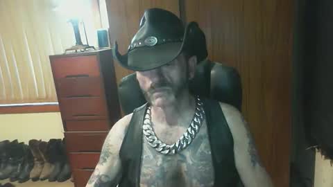 leathergreaser online show from 02-18-26, 08:38