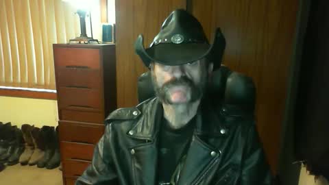 leathergreaser online show from 04-03-26, 11:14